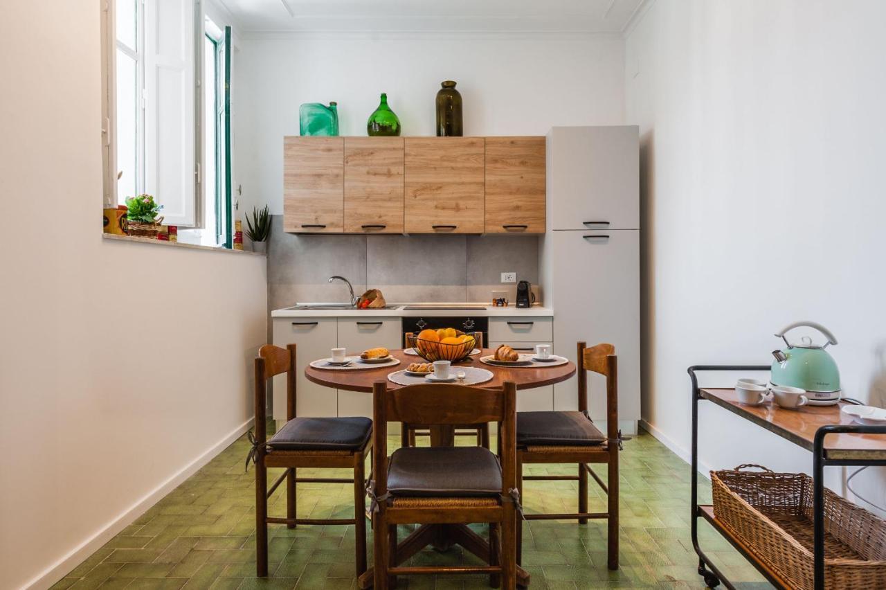 Apartamento Riva House CTA Exterior foto